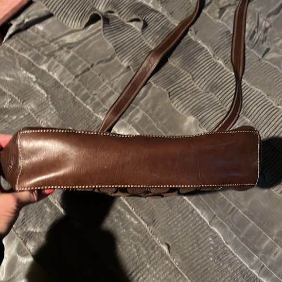 Coach Leather & Canvas Adjustable Strap Shoulder Bag - Picture 4 of 9